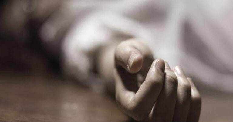 सर्पले टोकेर पुरुषको मृत्यु