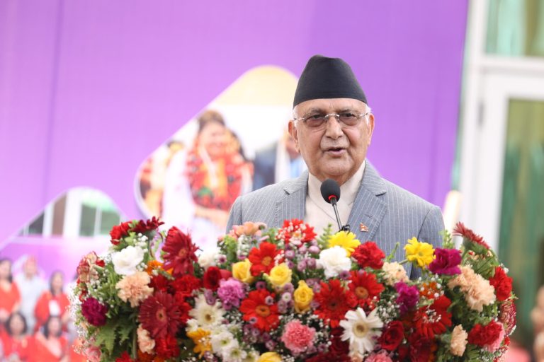 लोकसेवा आयोगप्रति जनविश्वास प्रबल छः प्रधानमन्त्री ओली