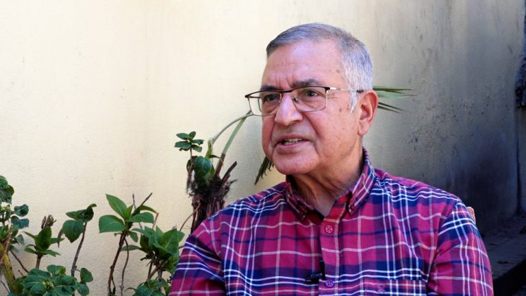 सरकारले ५० अर्ब बजेट खर्च घटाउने रणनीति लिनुपर्छ : अर्थशास्त्री केशव आचार्य