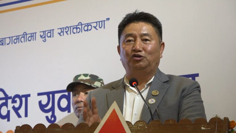 युवा पलायन रोक्नु प्रमुख चुनौति