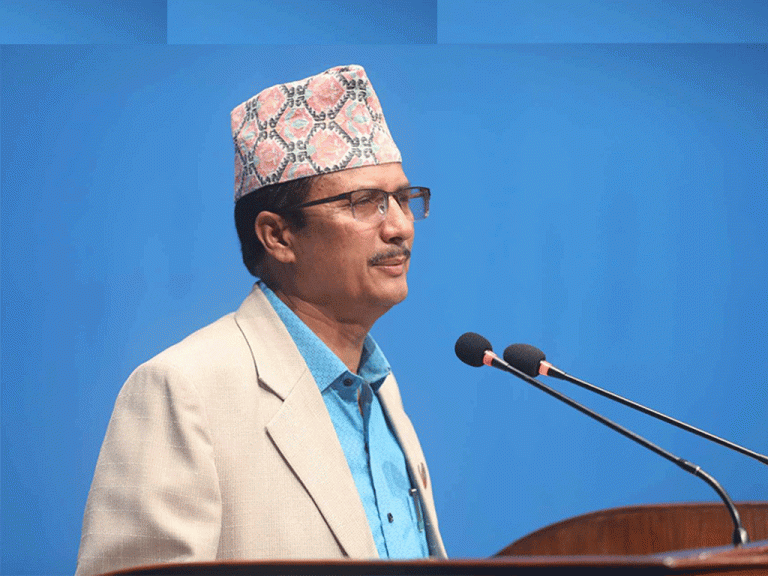 सर्वसाधारणको स्वास्थ्य उपचार महंगो भयो : शेरबहादुर कुँवर