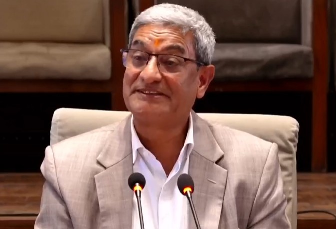 पूर्व गृहमन्त्री रमेश लेखक रिहा