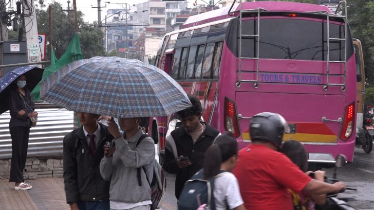 देशभरका सार्वजनिक यातायात पुनःसञ्चालनमा