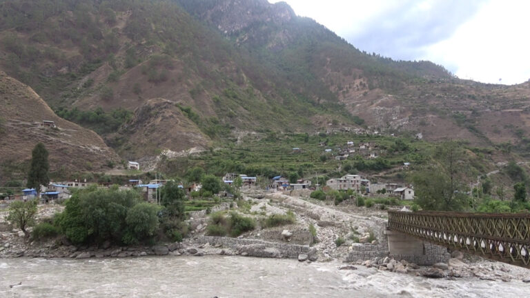 विपद् व्यवस्थापनमा स्थानीयवासी सक्रिय, सरकारको छैन खबर
