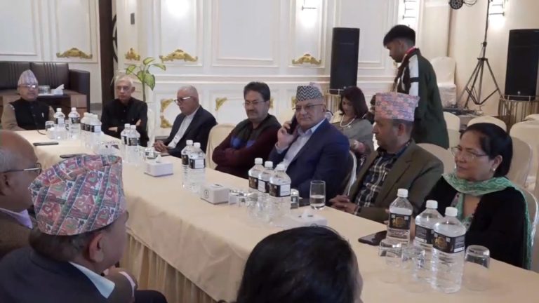 काँग्रेस संस्थापनइतर नेताहरुको केन्द्रिय समिति बैठक आज पनि शुरु